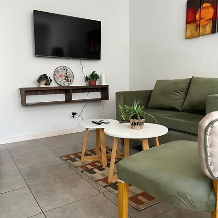 Luminoso Departamento En Zona Residencial Apartment Mendoza Luaran gambar